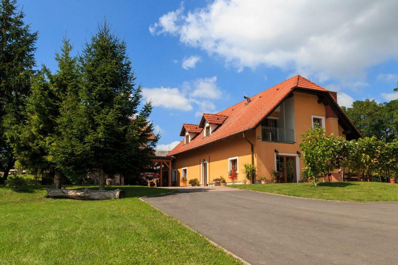 Вилла Wine House Kaloh Марибор Экстерьер фото